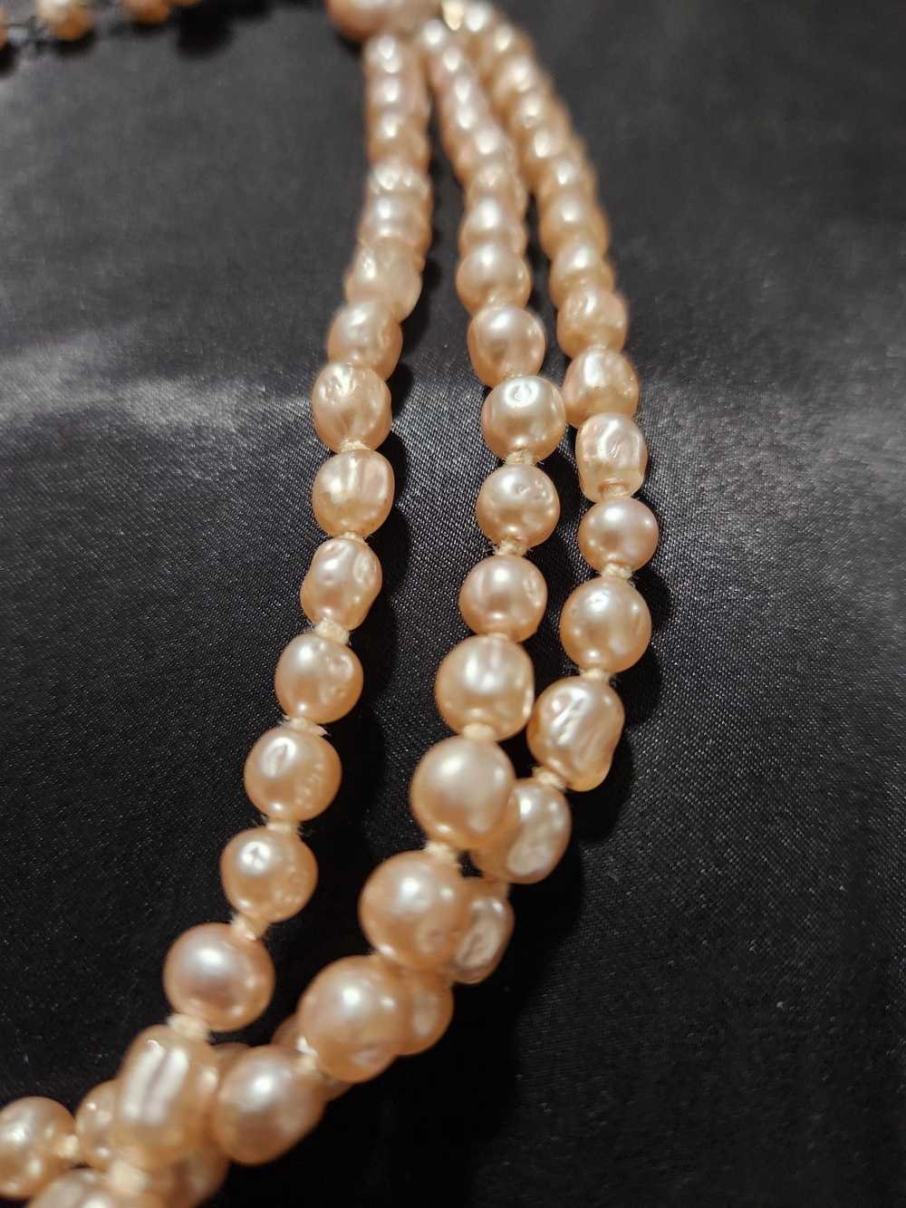 Vintage Japan Pink Glass Pearl Necklace - Multi-Strand Baroque Style - Picture 2 of 8